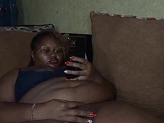Chat vidéo érotique Sexybitcchy