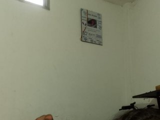 Chat vidéo érotique sexychariz23