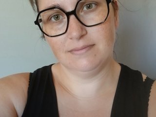 Chat vidéo érotique Sexycurvy-87