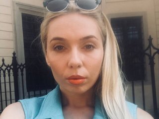 Chat vidéo érotique SexyFoxy555