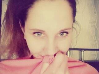 Chat vidéo érotique SexyHelen