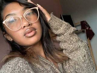 Chat vidéo érotique SexyLove691