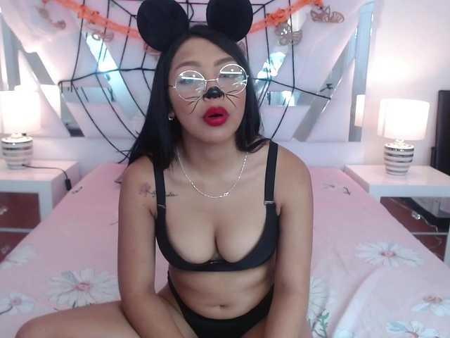 Photos SexyNaisha Sensual and erotic colombian looking fun with u♥ *NO SCORT, JUST MIODEL *NO OTHER PÁYMENT JUST TOKES! *PLEASE DONT GIVE ME YOUR NUMBER OR OTHER PERSONAL DATES!