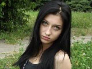 Chat vidéo érotique shanila