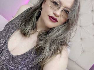 Chat vidéo érotique Shantal-w