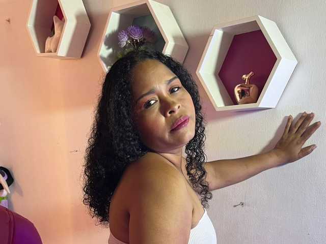 Photo du profil SHAROM-ADAMS