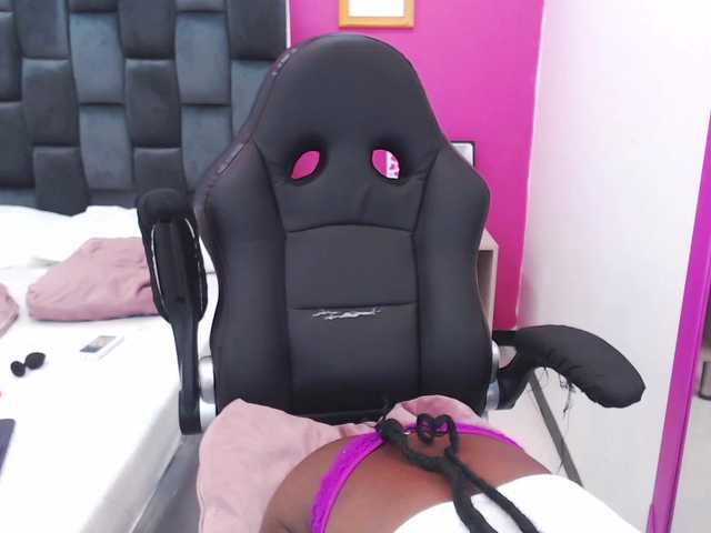 Captures d'écran de diffusion ShaylaSexx