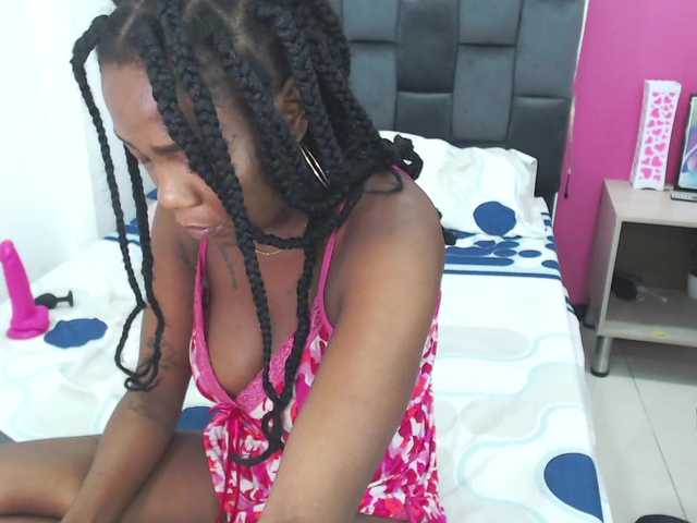 Captures d'écran de diffusion ShaylaSexx