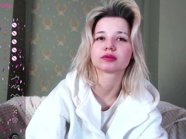 Captures d'écran de diffusion nicoleblonde