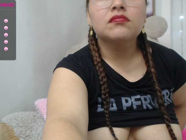 Photos shoffy-phill Hey lover's, I am a mature and very hot girl, new on the page ... wanting to know many naughty things.... #new #latina #bbw #squirt #lovense #bigtits #bigass #anal