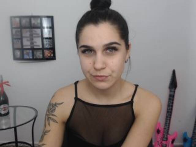 Captures d'écran de diffusion shyLOLLA