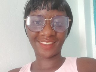 Chat vidéo érotique Silentqueen93