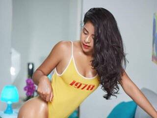 Chat vidéo érotique SIMONAEVANS2