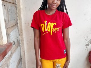 Chat vidéo érotique Simplegirl23