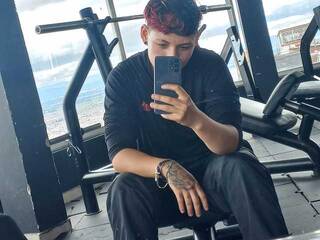 Chat vidéo érotique slut-tom1