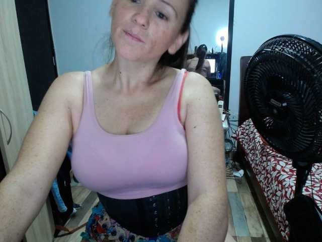 Photos sofi-princess Hello everyone, I want to invite you to look for me on the next page, since here they take away 70% of what they give me. s ... tri ... p ... ch ... a ......... t ..... look for me as sofia_princess11