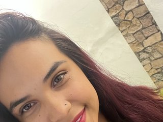 Chat vidéo érotique sofia-2025