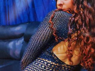 Chat vidéo érotique SOFIAMILKMACH