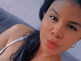 Chat vidéo érotique sofiasexy18