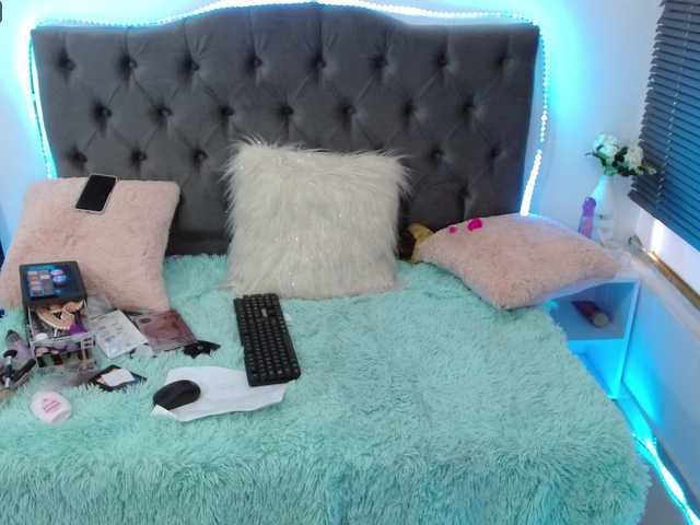 Captures d'écran de diffusion SofiEvans15