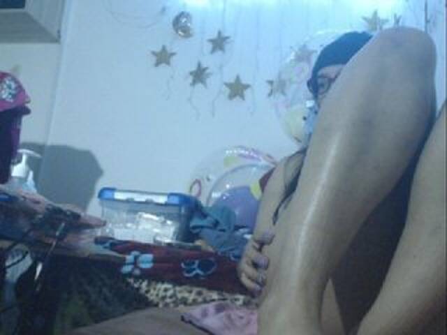 Captures d'écran de diffusion sofy_dirtyHot