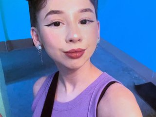 Chat vidéo érotique SonyaMeow