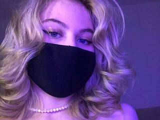 Chat vidéo érotique SonyaOOG