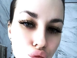 Chat vidéo érotique SonyaXForster