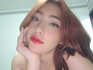 Chat vidéo érotique Soojinn