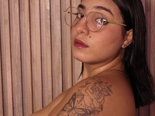 Chat vidéo érotique Sophia-curvy1