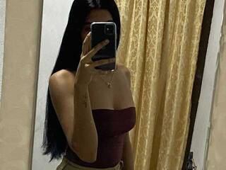 Chat vidéo érotique sophiie-smith1