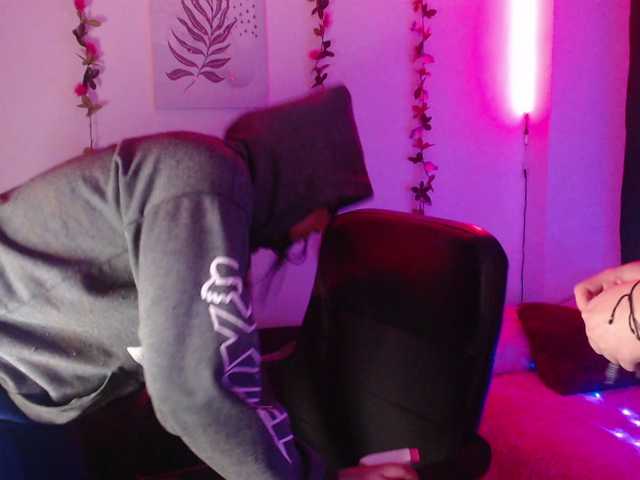 Captures d'écran de diffusion space-twinss