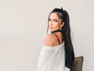 Chat vidéo érotique disparate_by_Nika