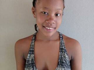 Chat vidéo érotique Stencyah