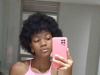 Chat vidéo érotique sthefanyowen