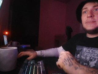 Chat vidéo érotique StrangePimp