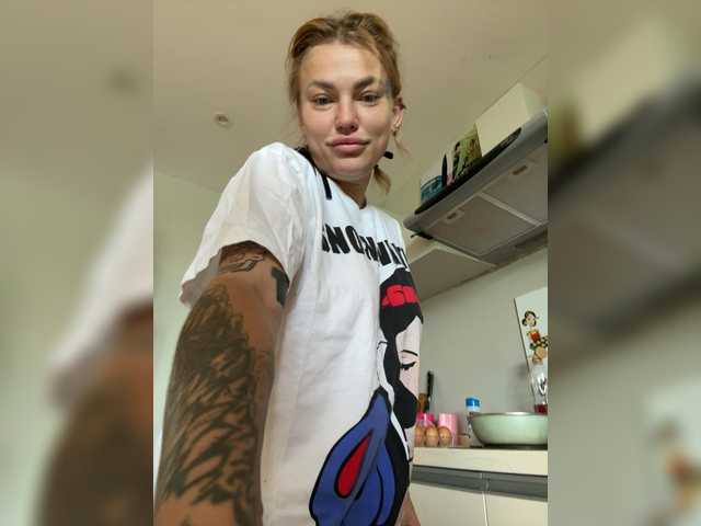 Captures d'écran de diffusion Striperella