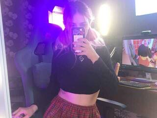 Chat vidéo érotique suddennesss