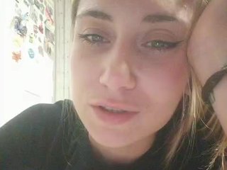 Chat vidéo érotique MilkyGirl