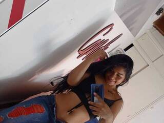 Chat vidéo érotique Sussyt