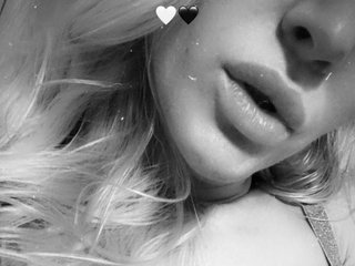 Chat vidéo érotique Suuzykiss