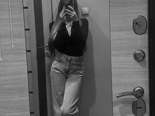 Chat vidéo érotique Svett1