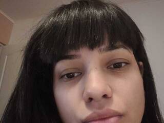 Chat vidéo érotique Sweetalessia2