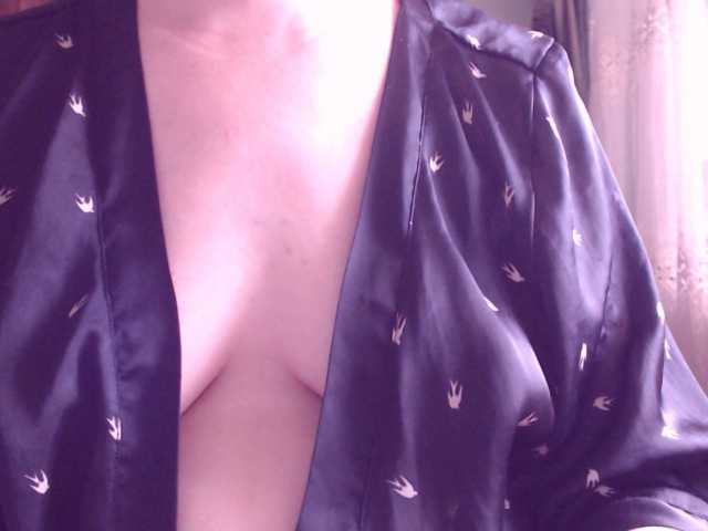 Photos SweetBrunete on samuse ensemble;)? ...xxx...on commence avec 30 tokens seins....et on continue..xxxx