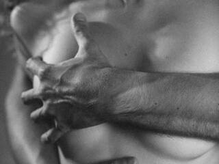 Chat vidéo érotique SweetDynasty