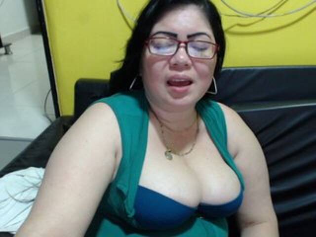 Captures d'écran de diffusion SwetValentina