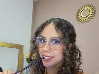 Chat vidéo érotique SylvannaMorelli