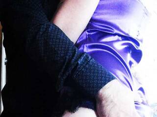 Chat vidéo érotique T11ntED