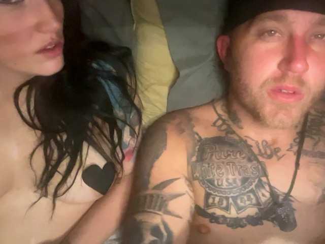 Photos Tattedtrouble Make us an offer before you send tokens and see if we accept ? for example ; you- “ I’ll give you 100 tokens to 69 each other for 5minutes showing everything ” ….Us - were hungry anyway…. Lol deal send em to start