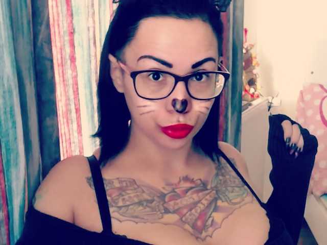 Chat vidéo érotique TattooBabe